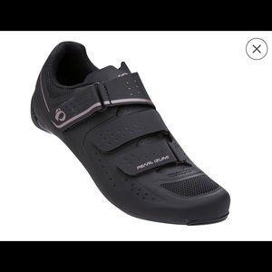 Pearl iZumi women’s cycle shoes